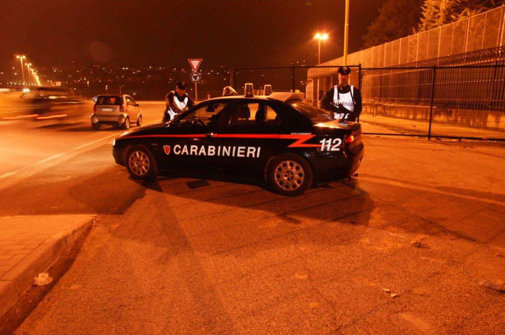 Controlli dei Carabinieri, denunciate tre persone e proposto il foglio di via per altre due